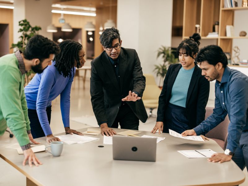 assessoria em fusão de empresa e assessores